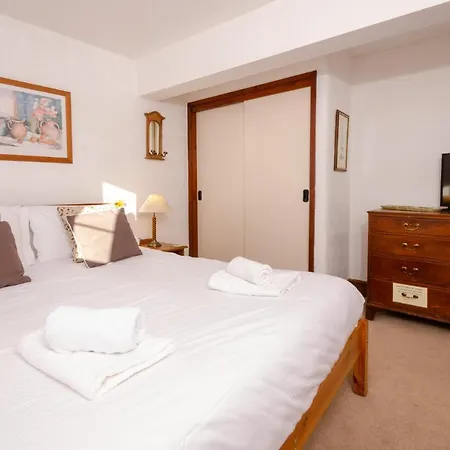 Nyaraló Bens Chapel Stile